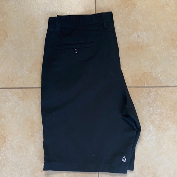 VOLCOM Mens shorts size 38 - Picture 10 of 10
